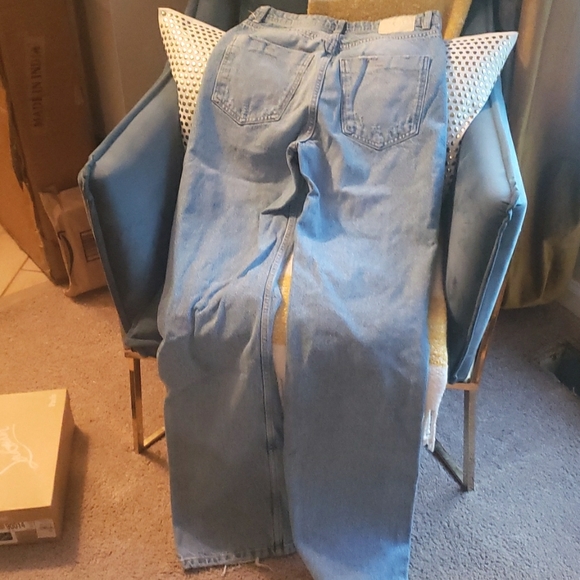 Zara Wide Legged Distressed Denim Jeans - Picture 2 of 4